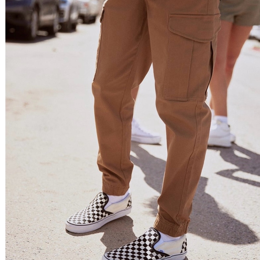 Tilly's RSQ Men's Tan Cargo Pants